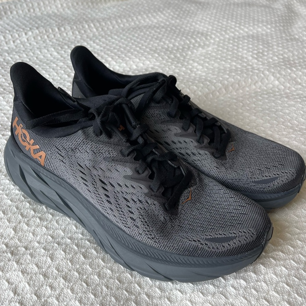 Hoka Clifton 8s